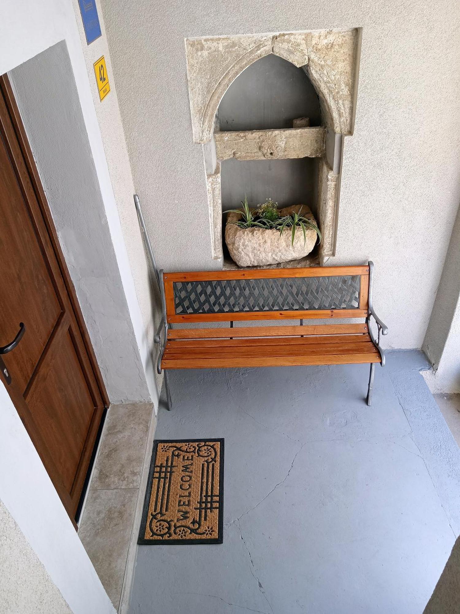 Apartment Ivana バスカ エクステリア 写真